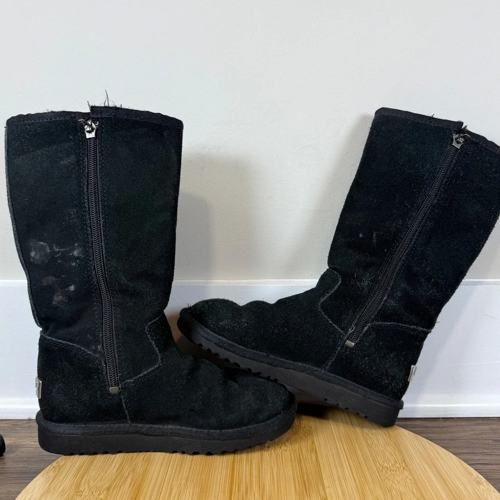 UGG Australia Tall Boot Women's 5 Big Kid 3? Black Suede Shearling Side Zip